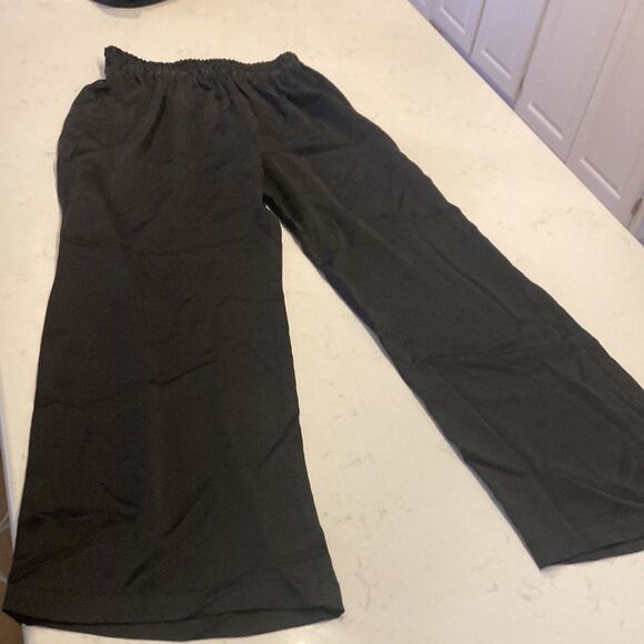 Reformation 100% Silk Wide Leg Black Smocked Waist Pull On Flowy Pant - Picture 2 of 7